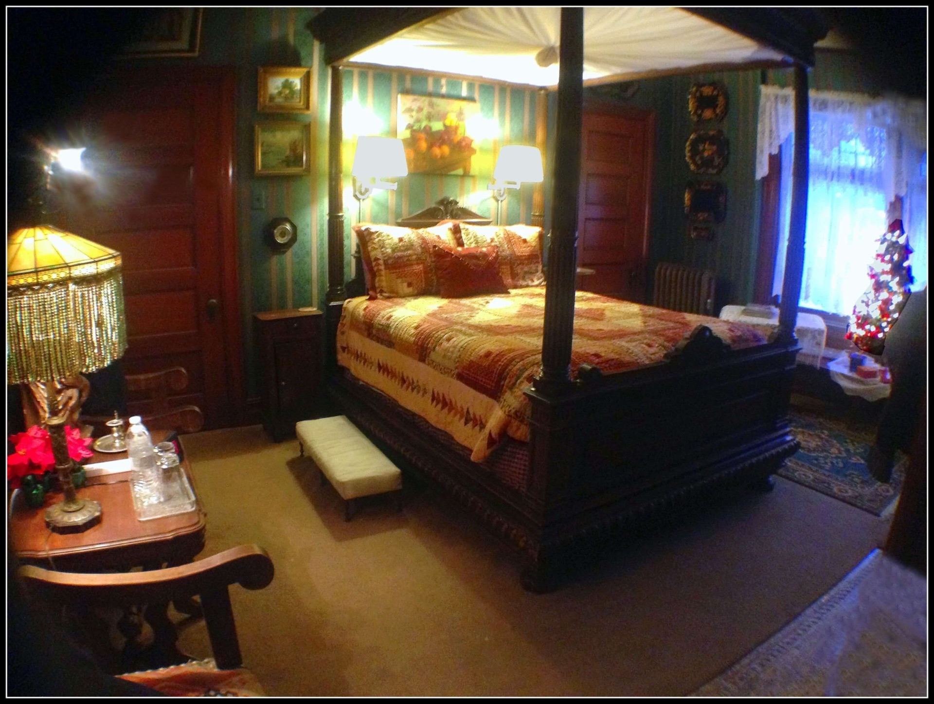 Dempsey Manor B B Inn And Victorian Tea Room Michigan Bed