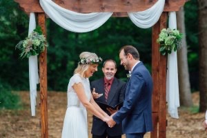 A couple weds at Goldberry Woods