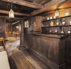 17th century New England Tavern